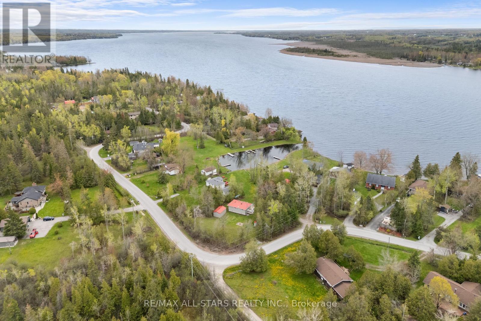3 REGATTA STREET - 30