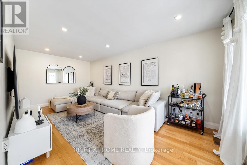 494 FERGUSON AVENUE N - 16