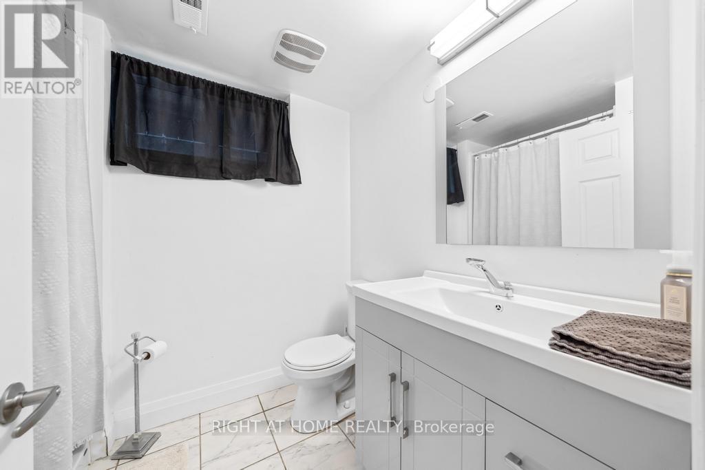 494 FERGUSON AVENUE N - 27