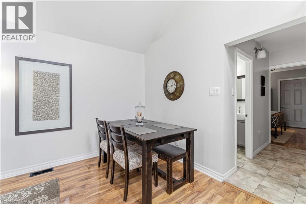 74 PROVINCE Street N - 13