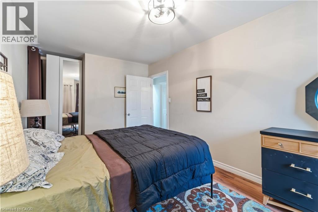 74 PROVINCE Street N - 25