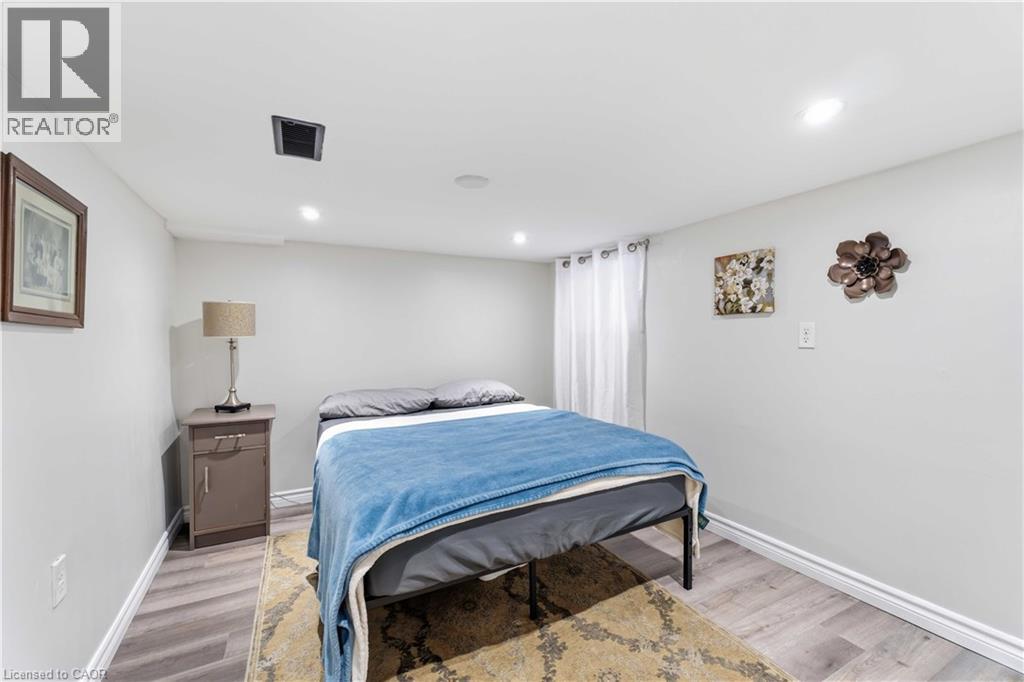 74 PROVINCE Street N, Hamilton, Ontario, L8H4H6 — Photo 13