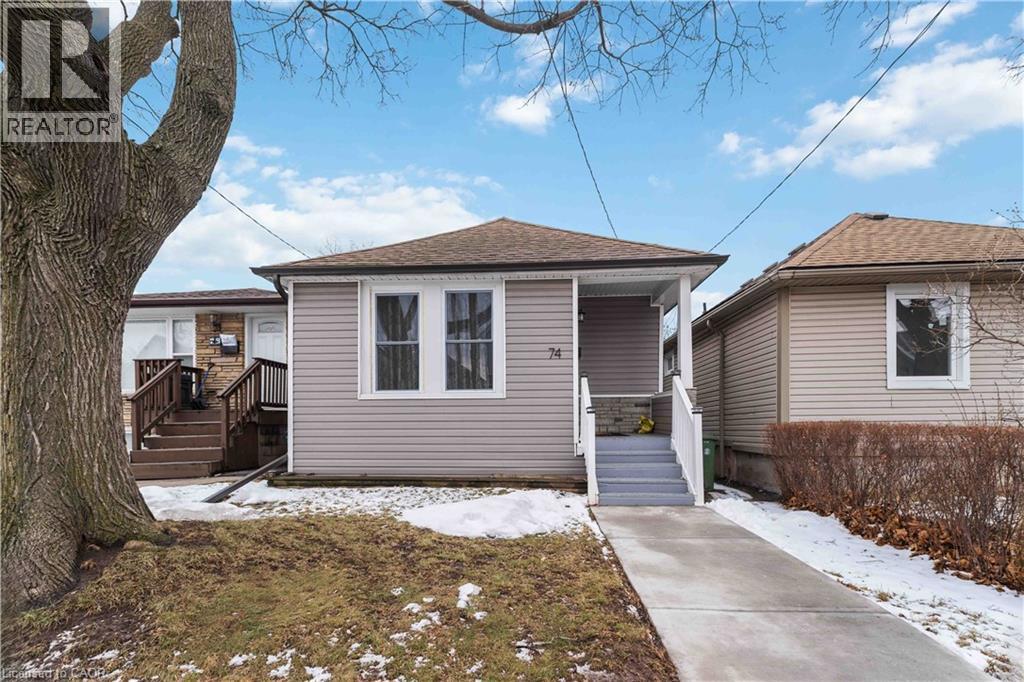 74 PROVINCE Street N, Hamilton, Ontario, L8H4H6 — Photo 2