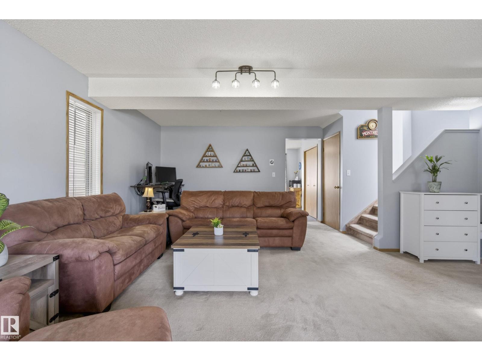 1517 JARVIS CR NW - 12