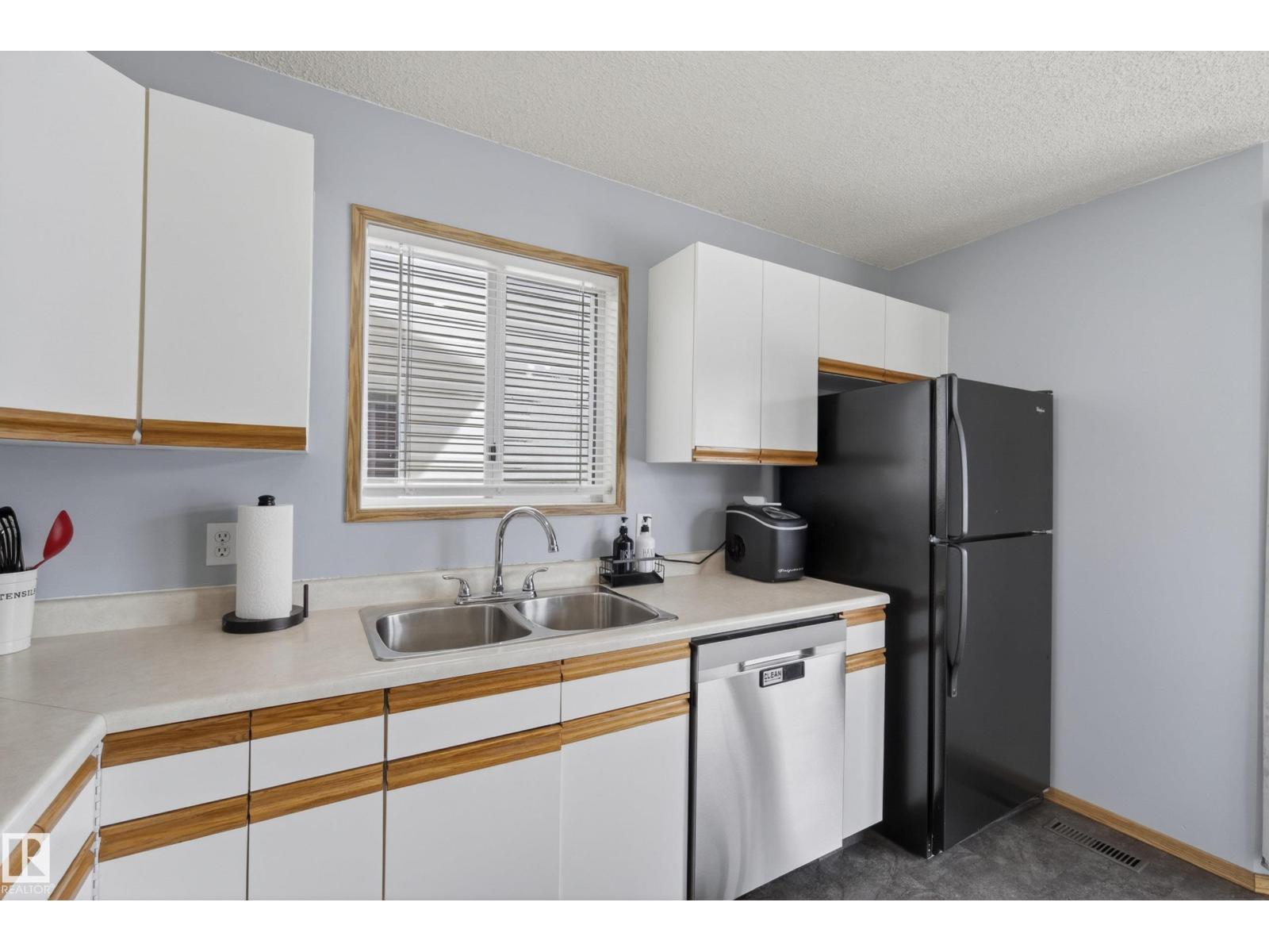 1517 JARVIS CR NW - 16
