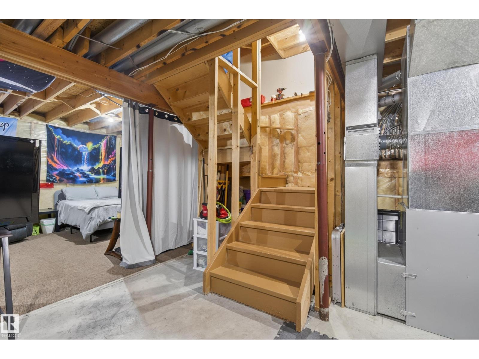 1517 JARVIS CR NW - 35