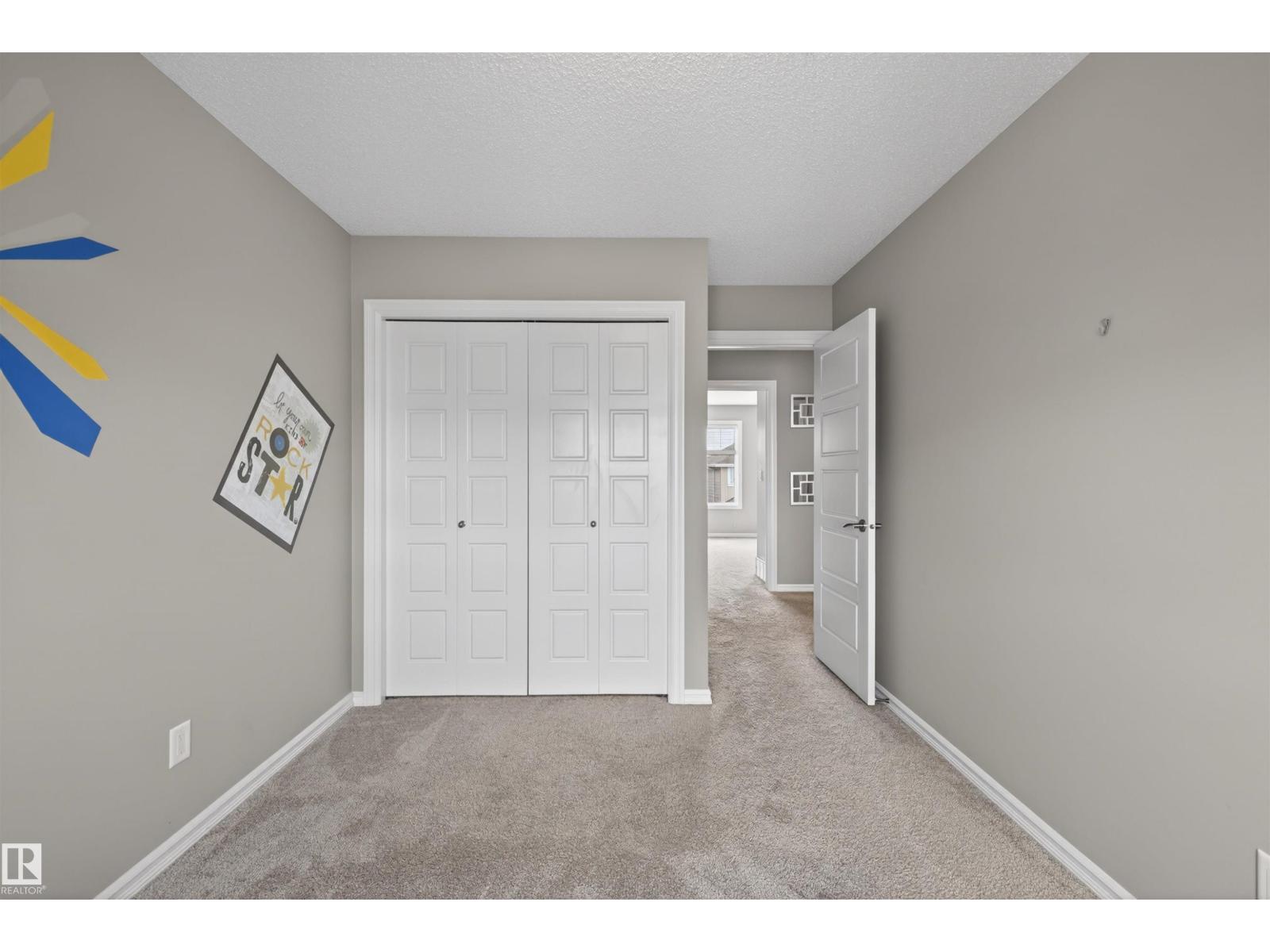 828 36 AV NW - 19