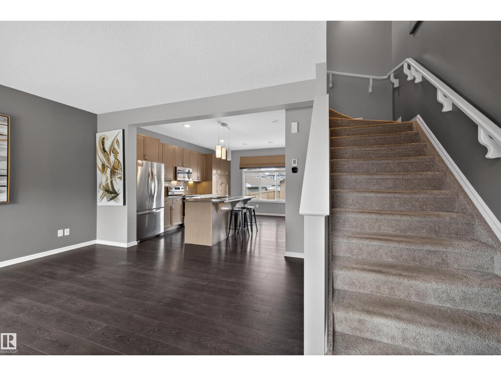 828 36 AV NW - 26