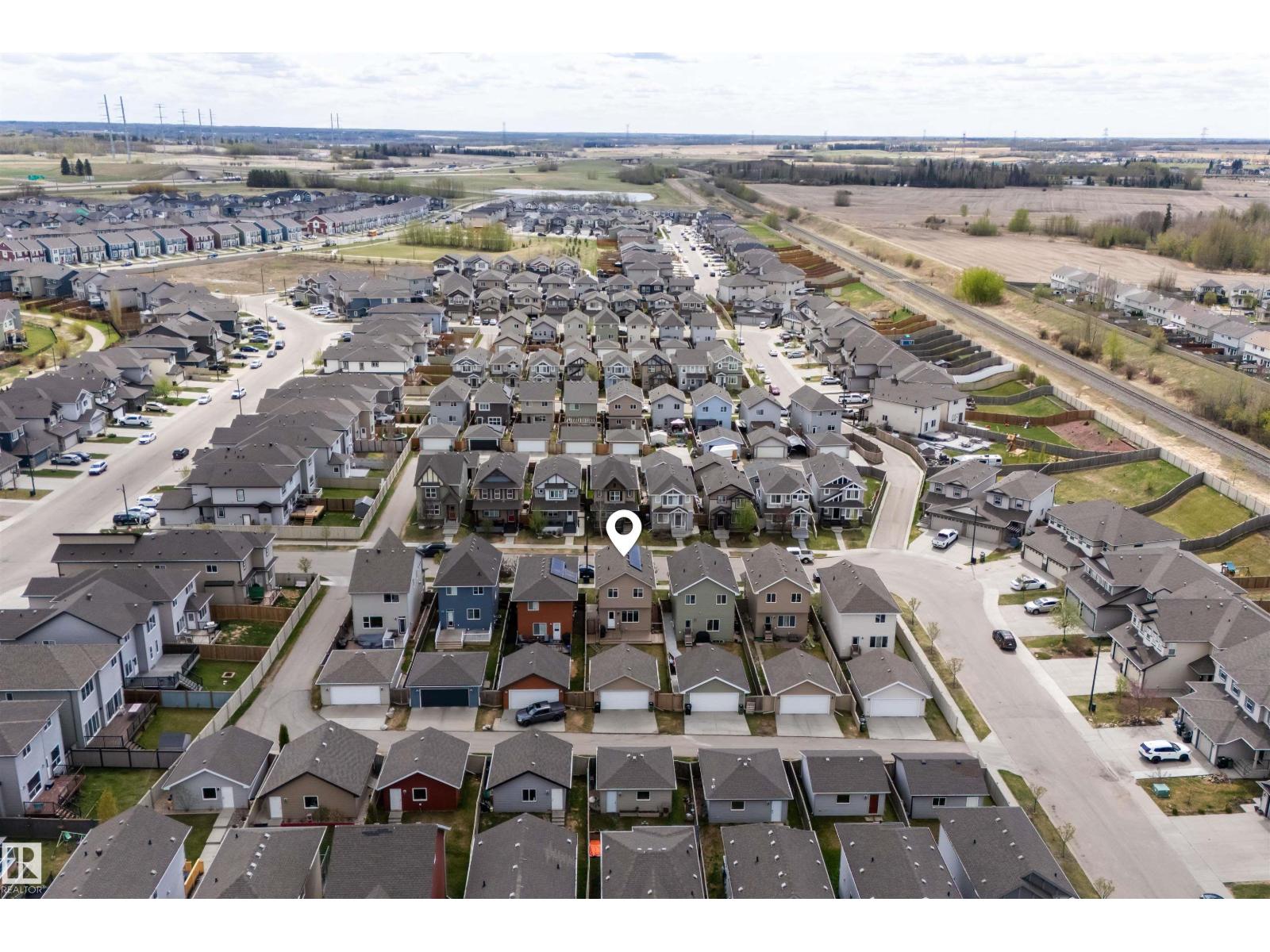 828 36 AV NW - 46