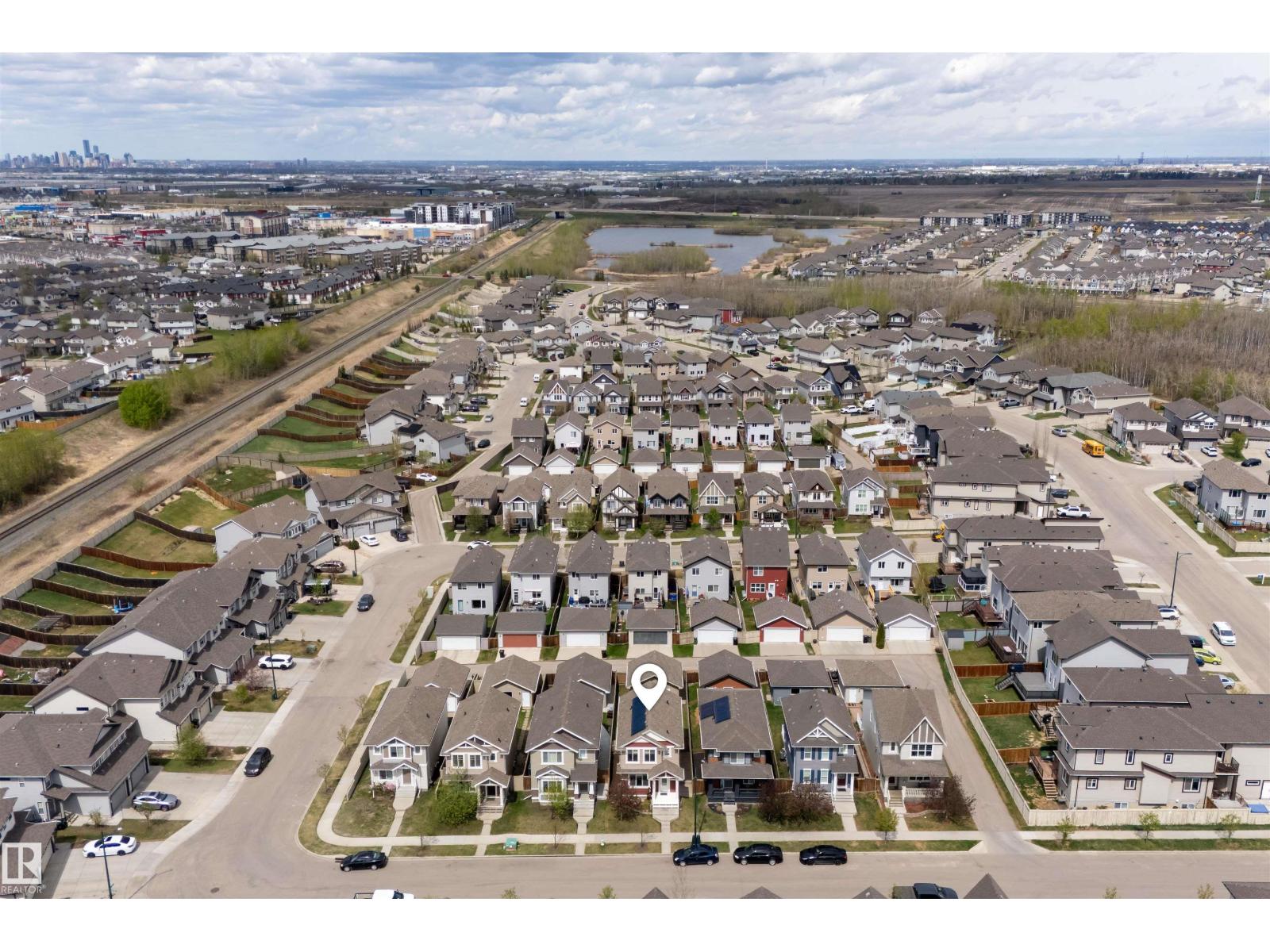 828 36 AV NW - 49