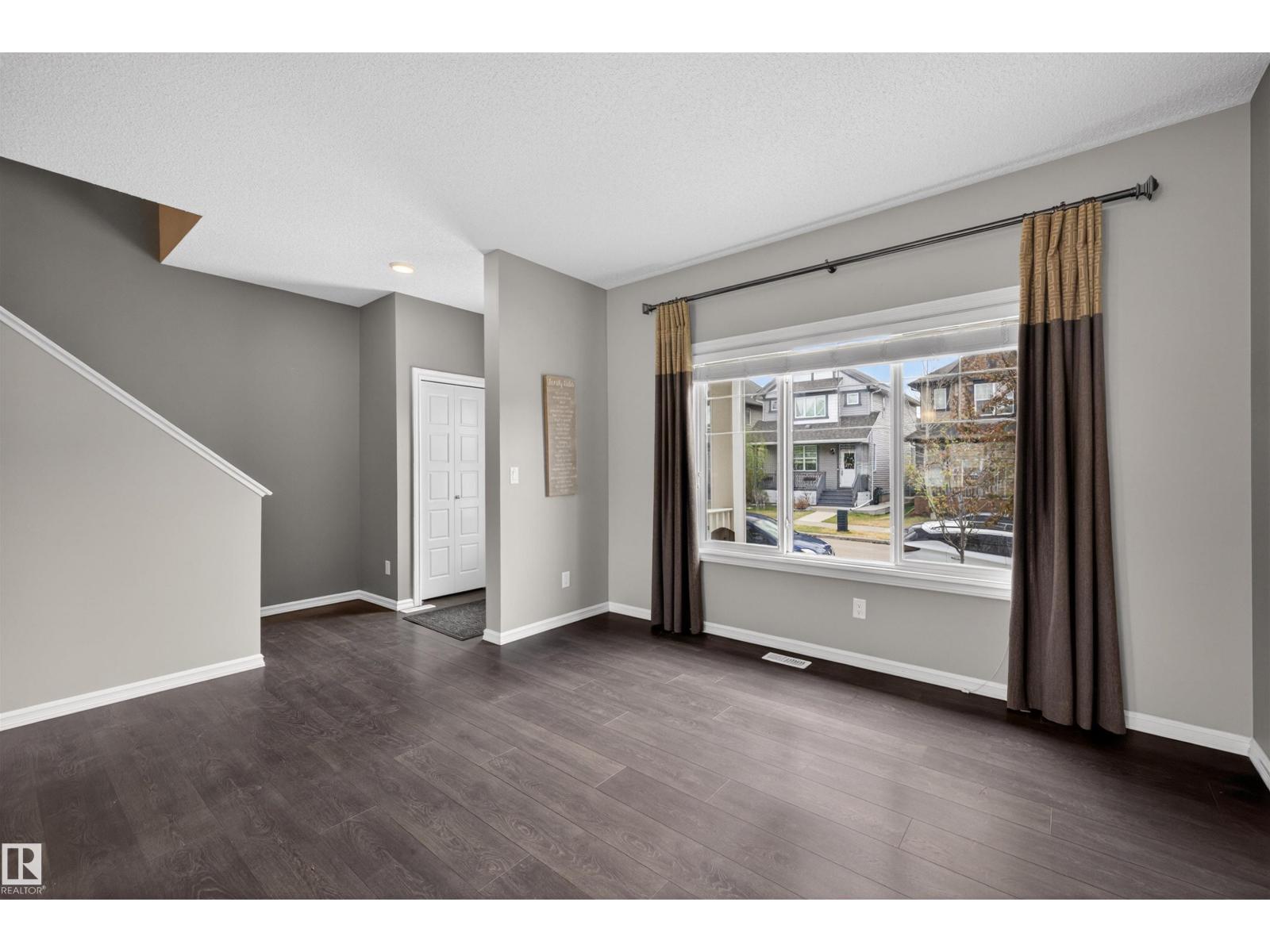828 36 AV NW - 8
