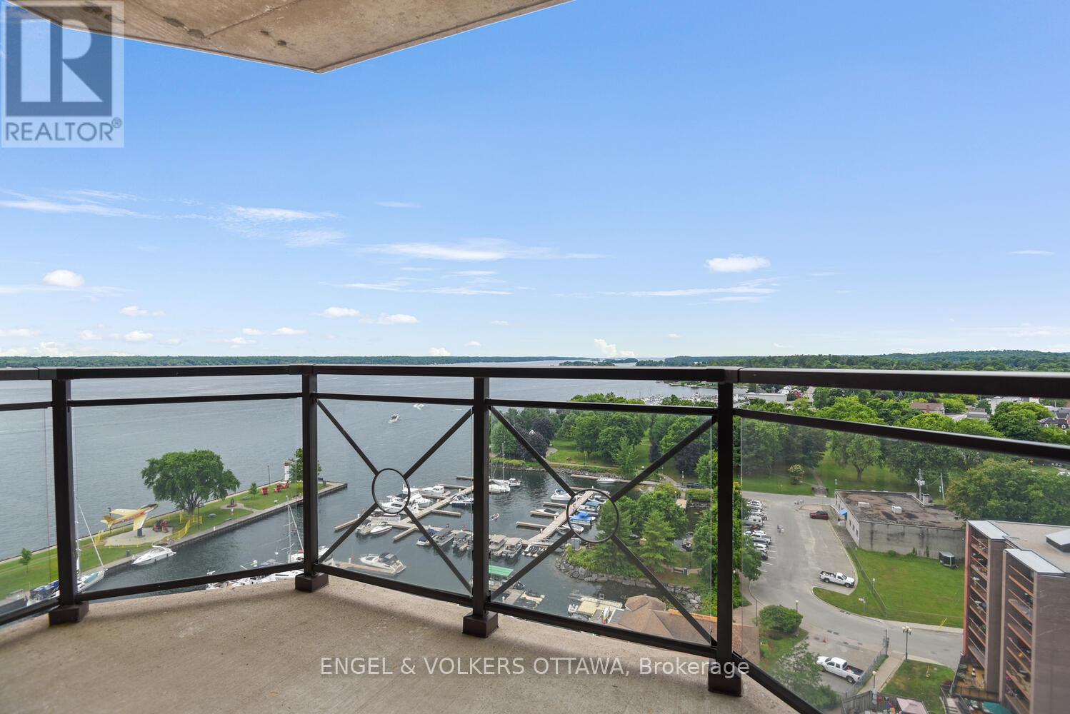 #1504 15 ST ANDREW STREET - 15