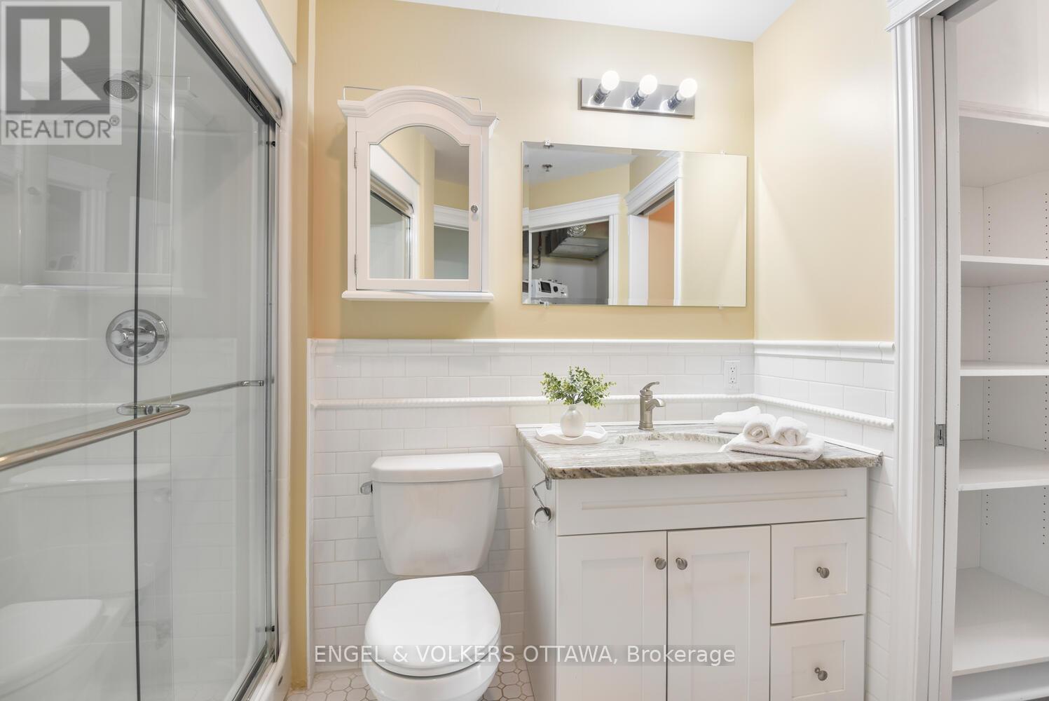 #1504 15 ST ANDREW STREET - 30