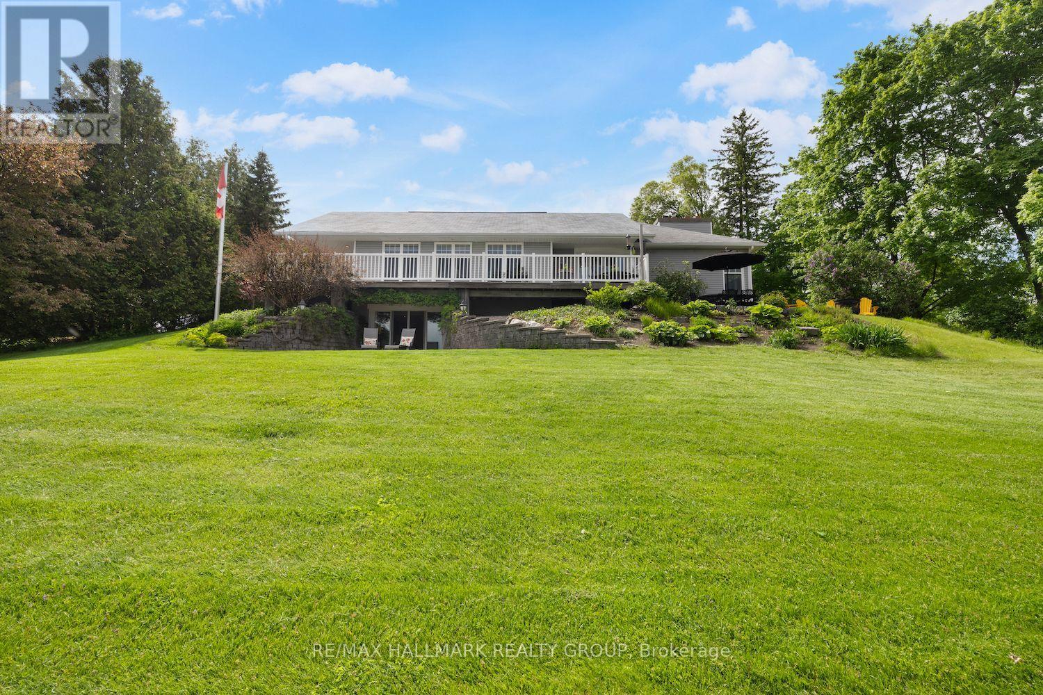 1 RIDEAU GLEN DRIVE - 48