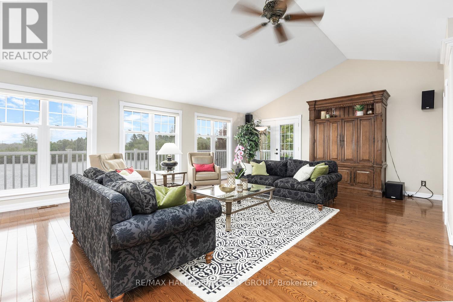 1 RIDEAU GLEN DRIVE - 9
