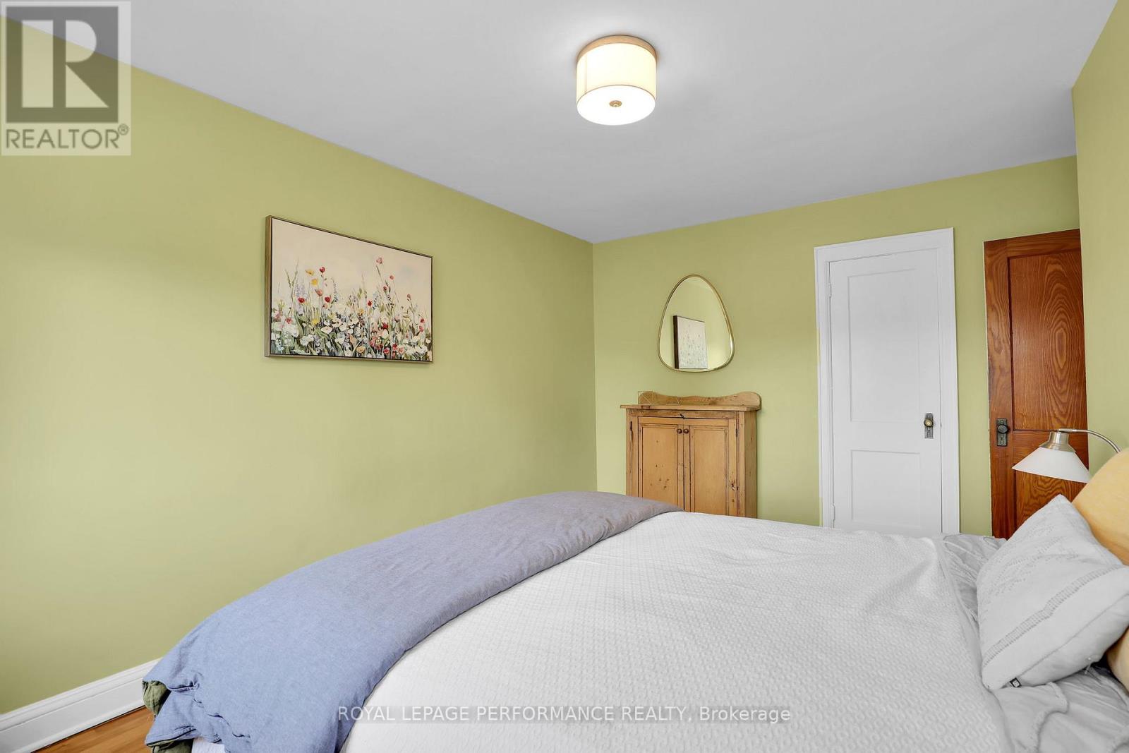 296 HOLMWOOD AVENUE - 22