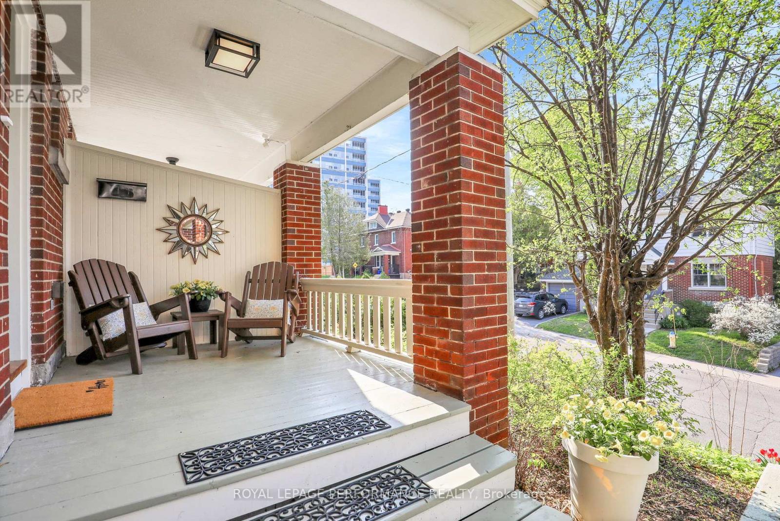 296 HOLMWOOD AVENUE - 4