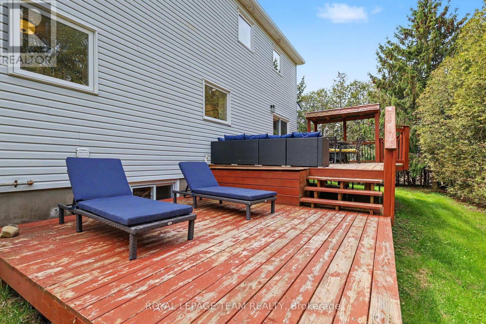 8471 MARIONVILLE ROAD - 38