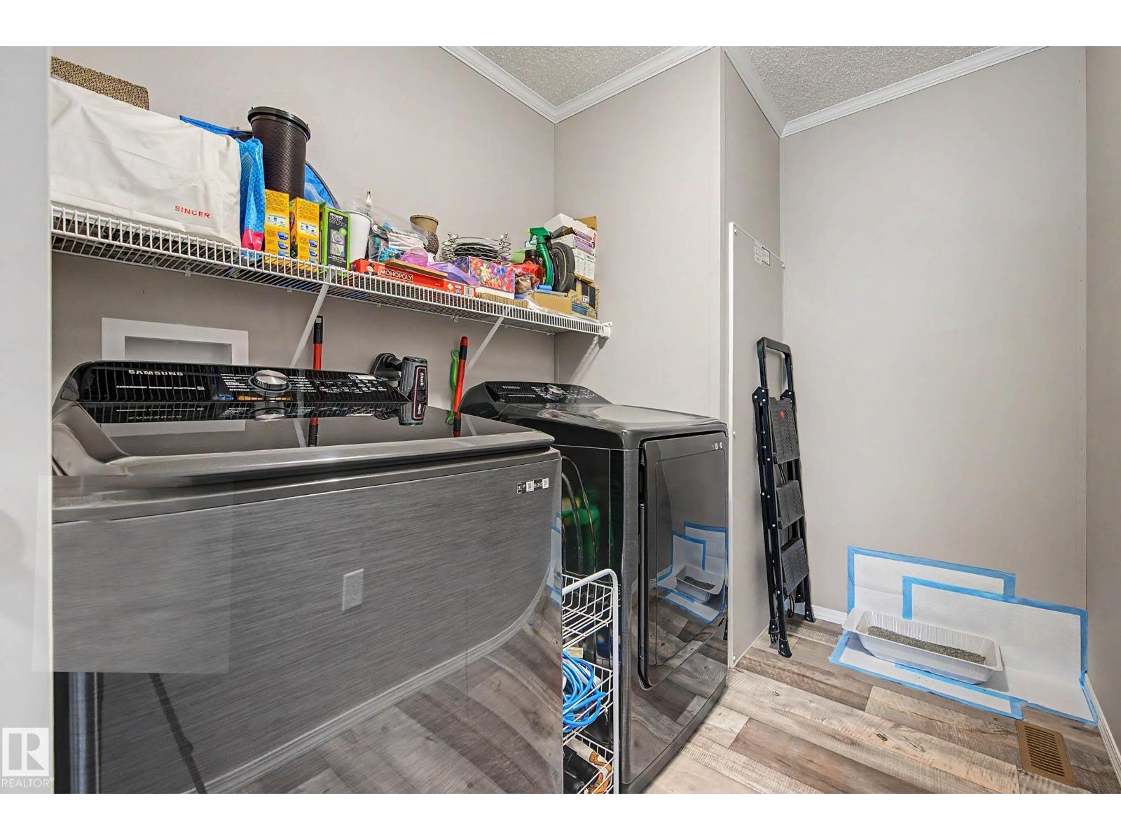 #15 12604 153 AV NW - 19