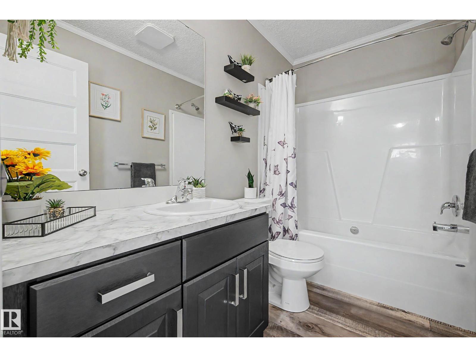 #15 12604 153 AV NW - 24