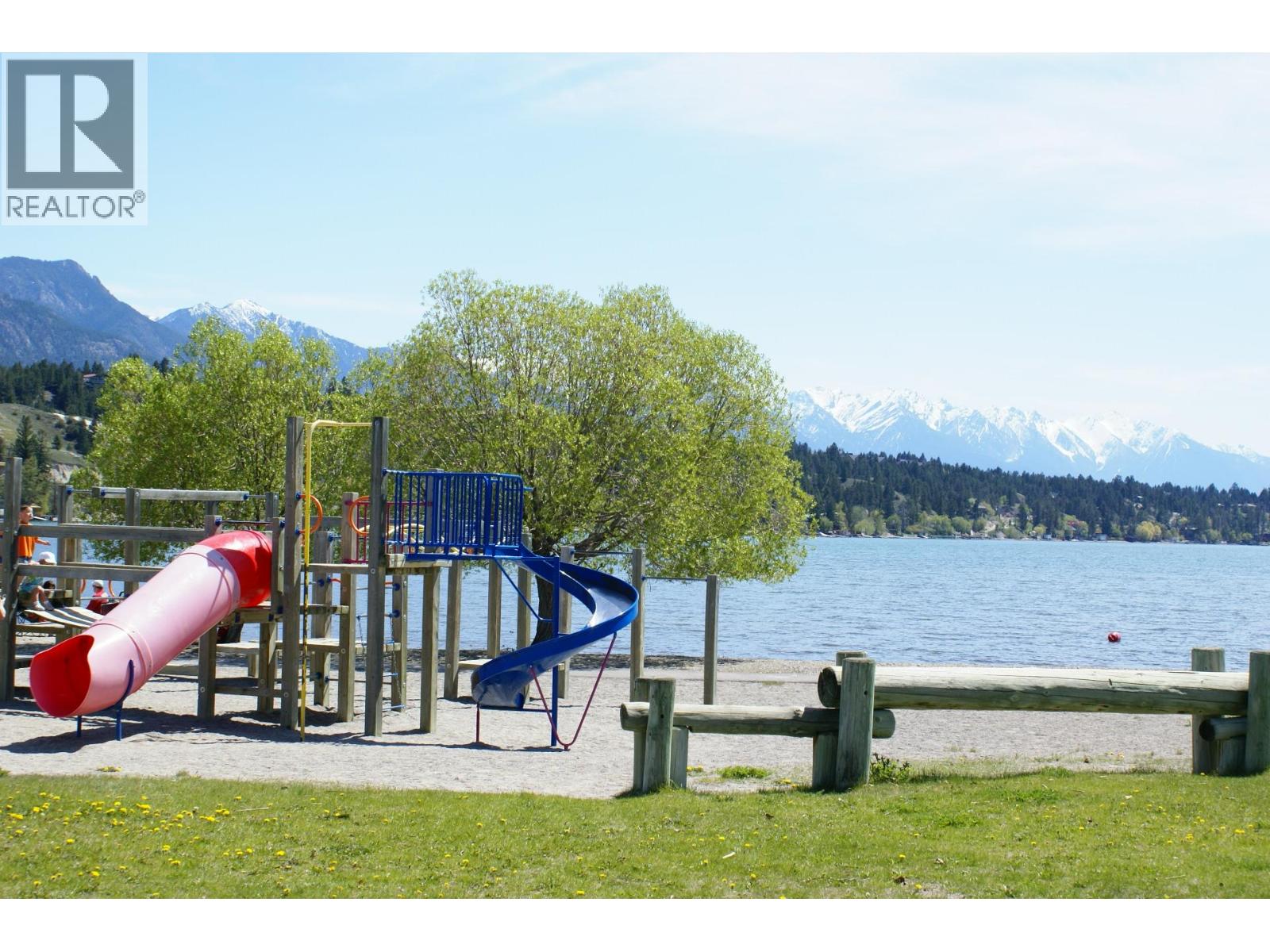 205 Third Avenue Unit# 3302, Invermere