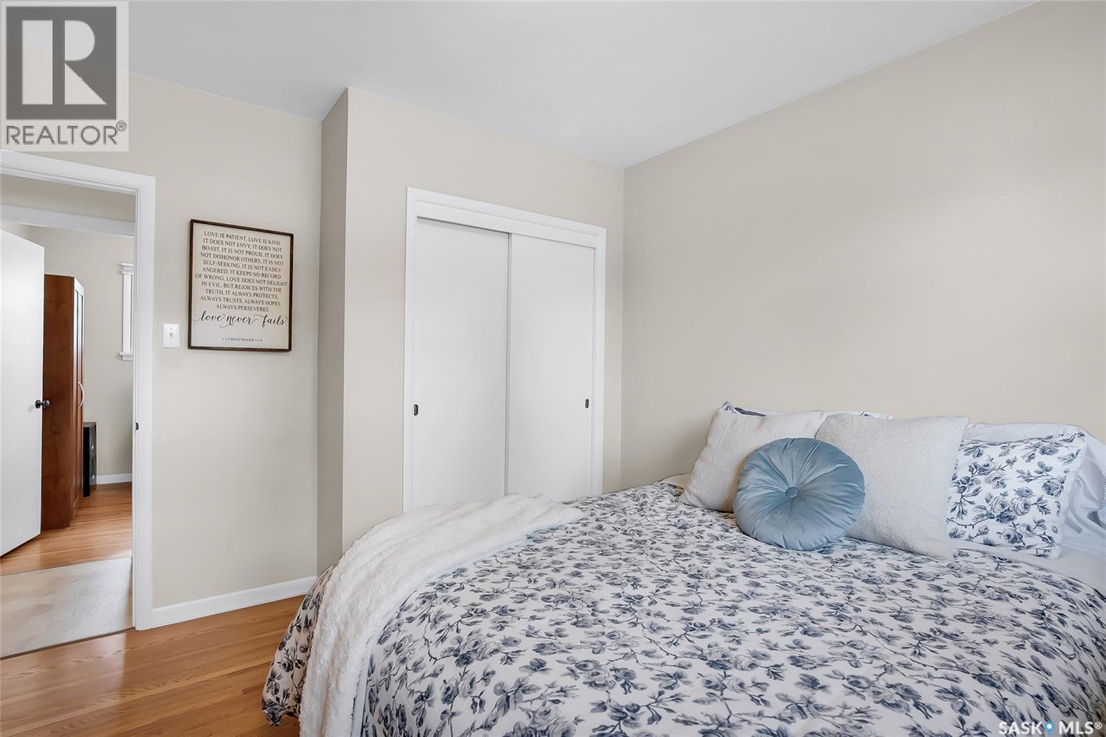 1601 Cumberland AVENUE S - 21
