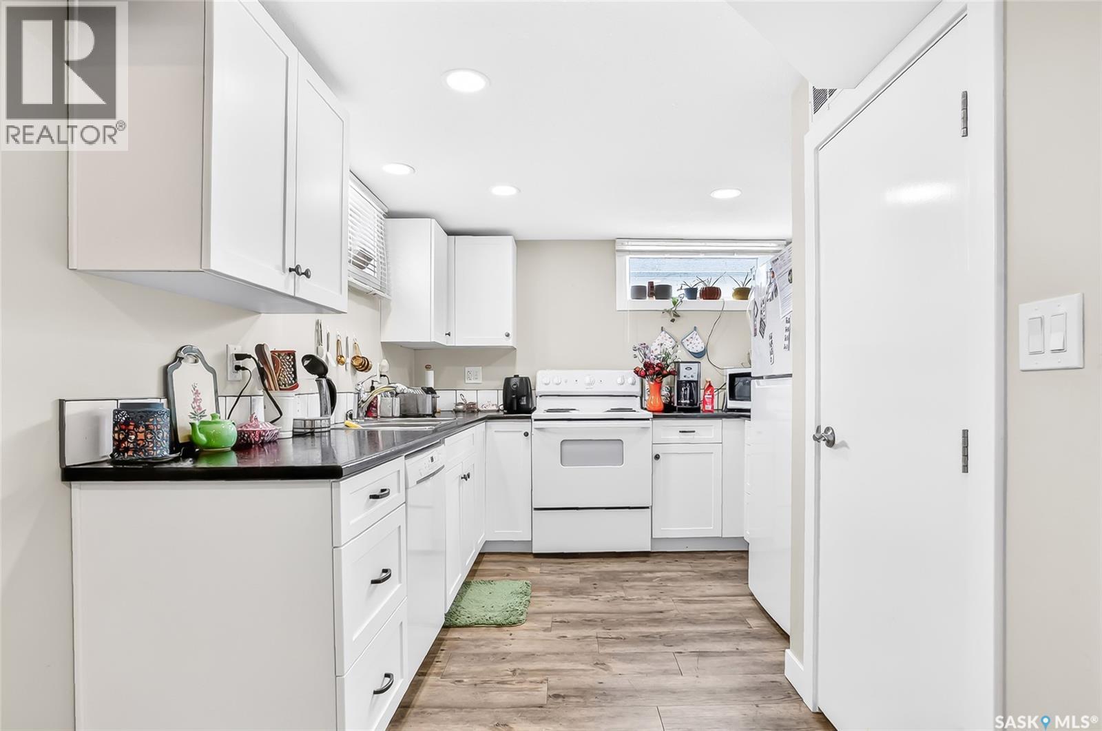 1601 Cumberland AVENUE S - 29