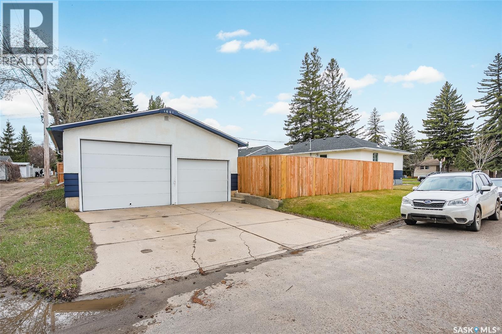 1601 Cumberland AVENUE S - 51