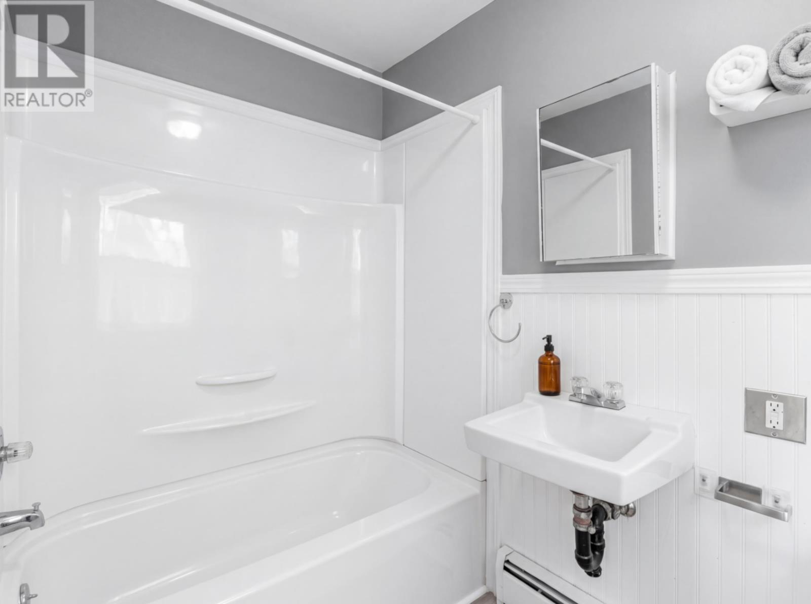 148-150-152 Cedar Street - 16
