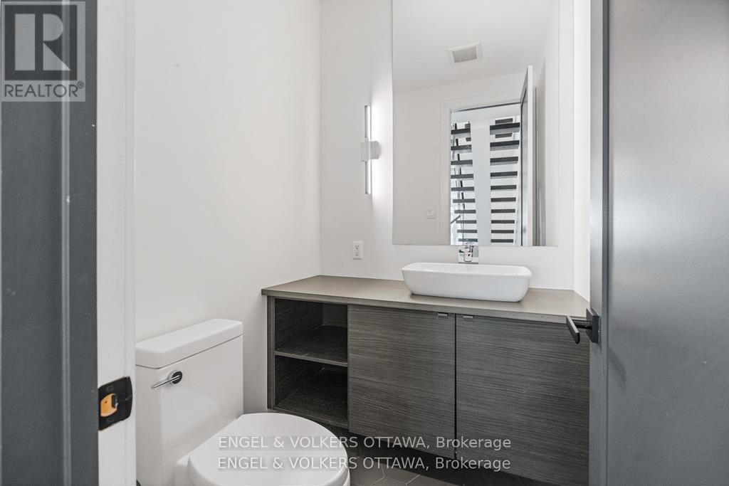 2154 RICE AVENUE - 11
