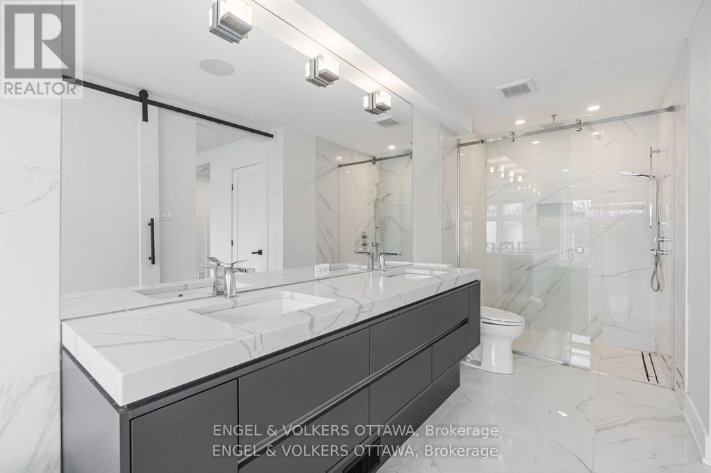 2154 RICE AVENUE - 19