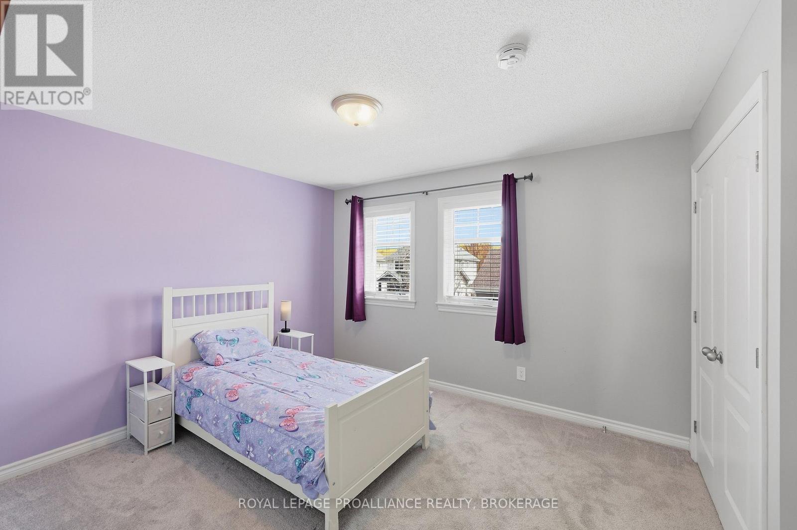 680 FIELDSTONE DRIVE - 23