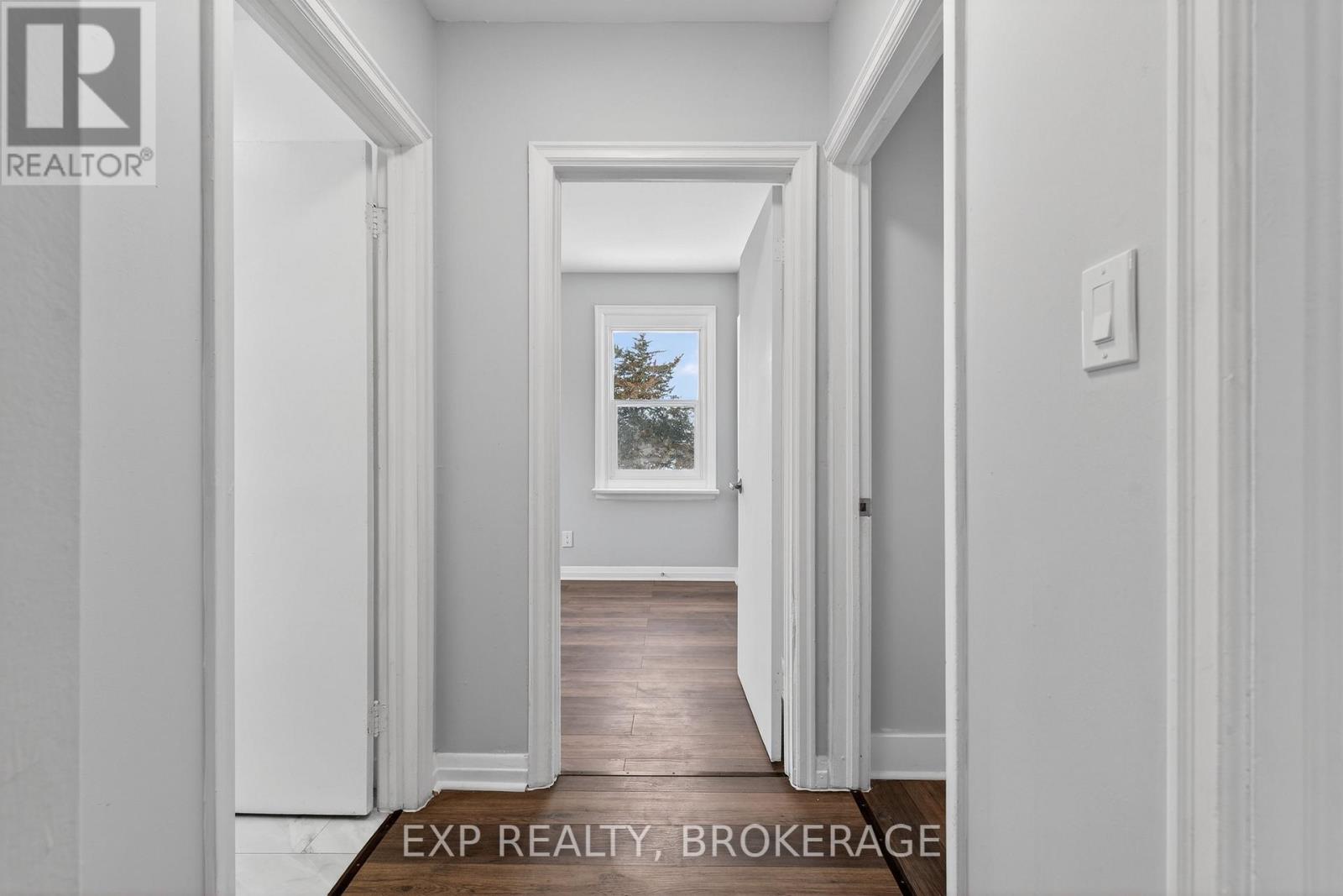 1528 ENRIGHT ROAD - 21
