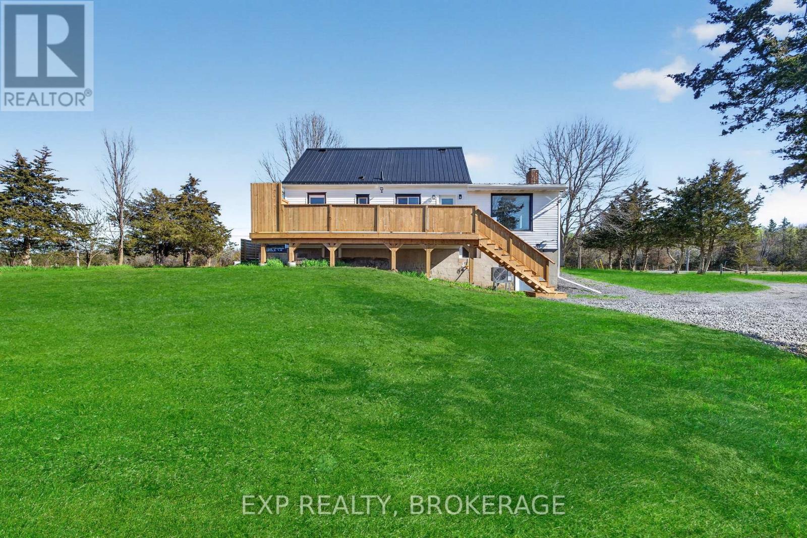 1528 ENRIGHT ROAD - 39