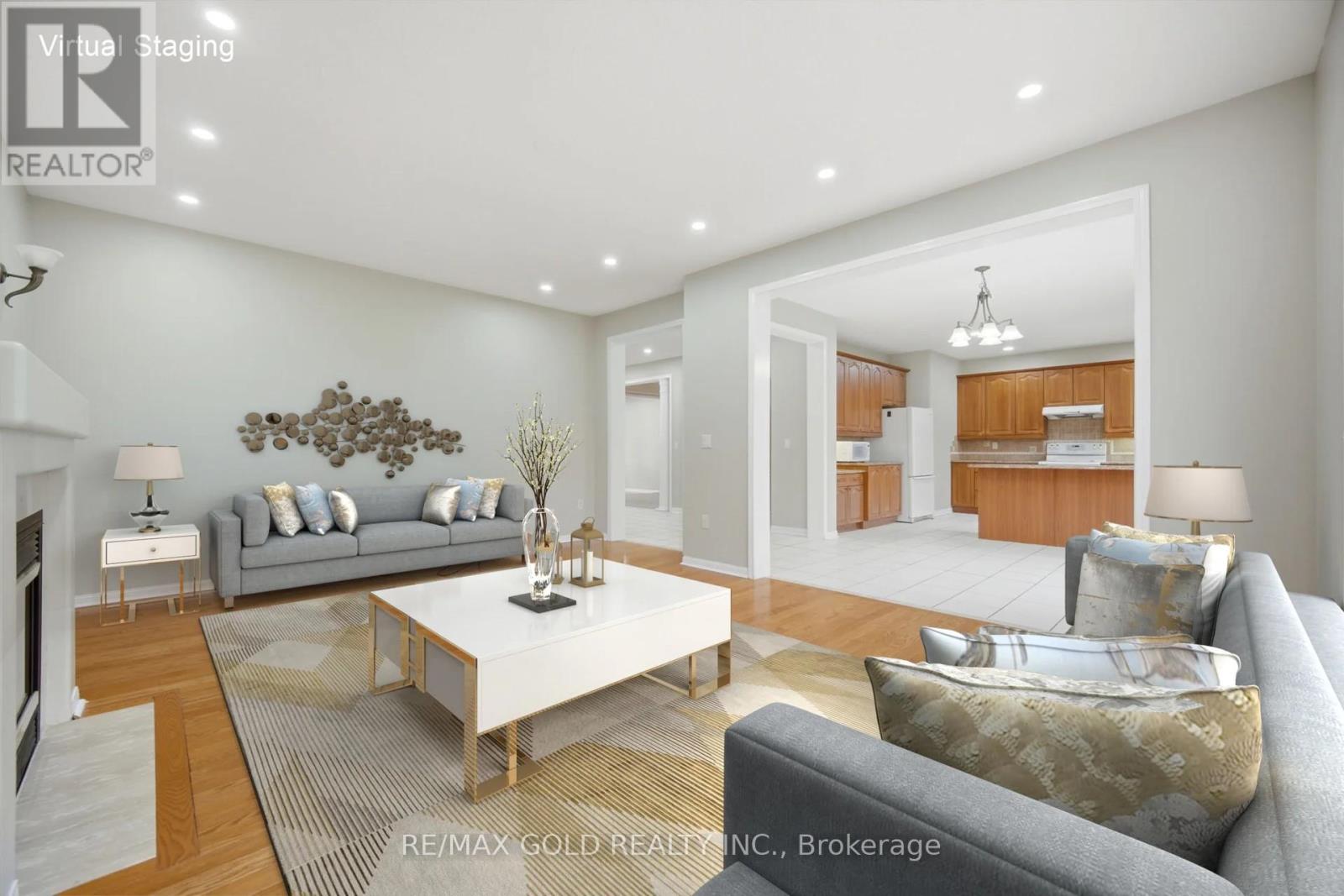 22 COSMO COURT - 8