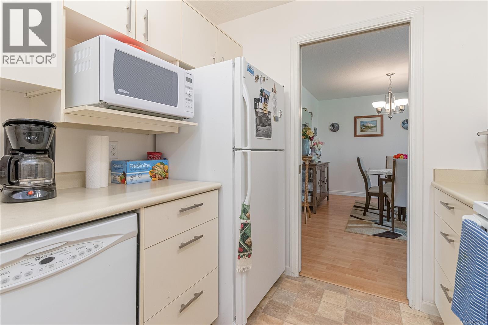#2 100 Abbey Lane - 19