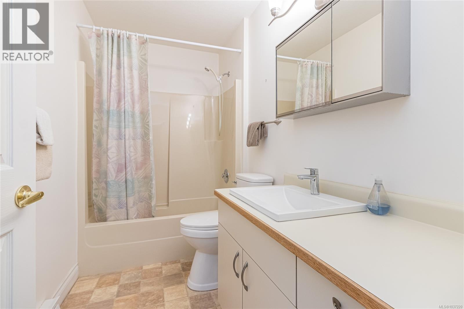 #2 100 Abbey Lane - 27
