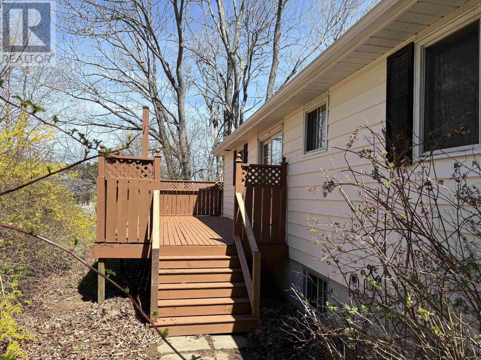 2 Wildwood Boulevard - 22