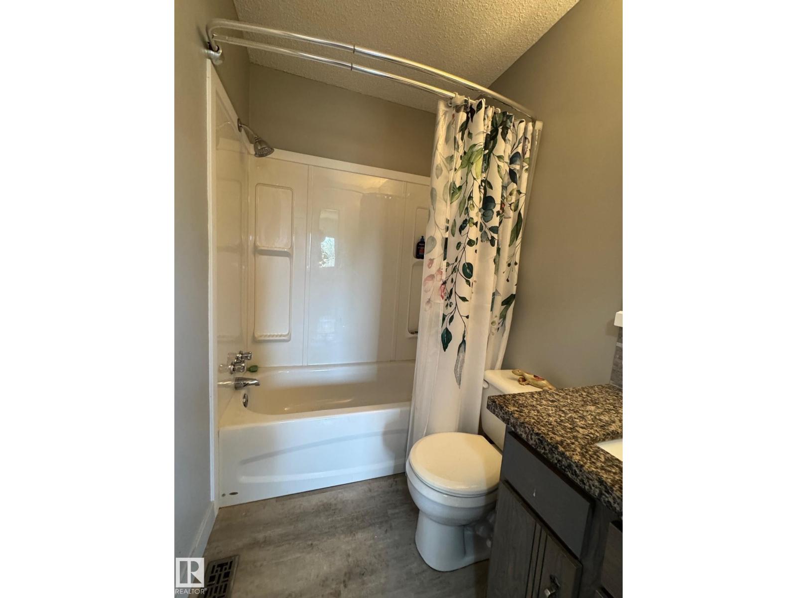 8804 29 AV NW - 10