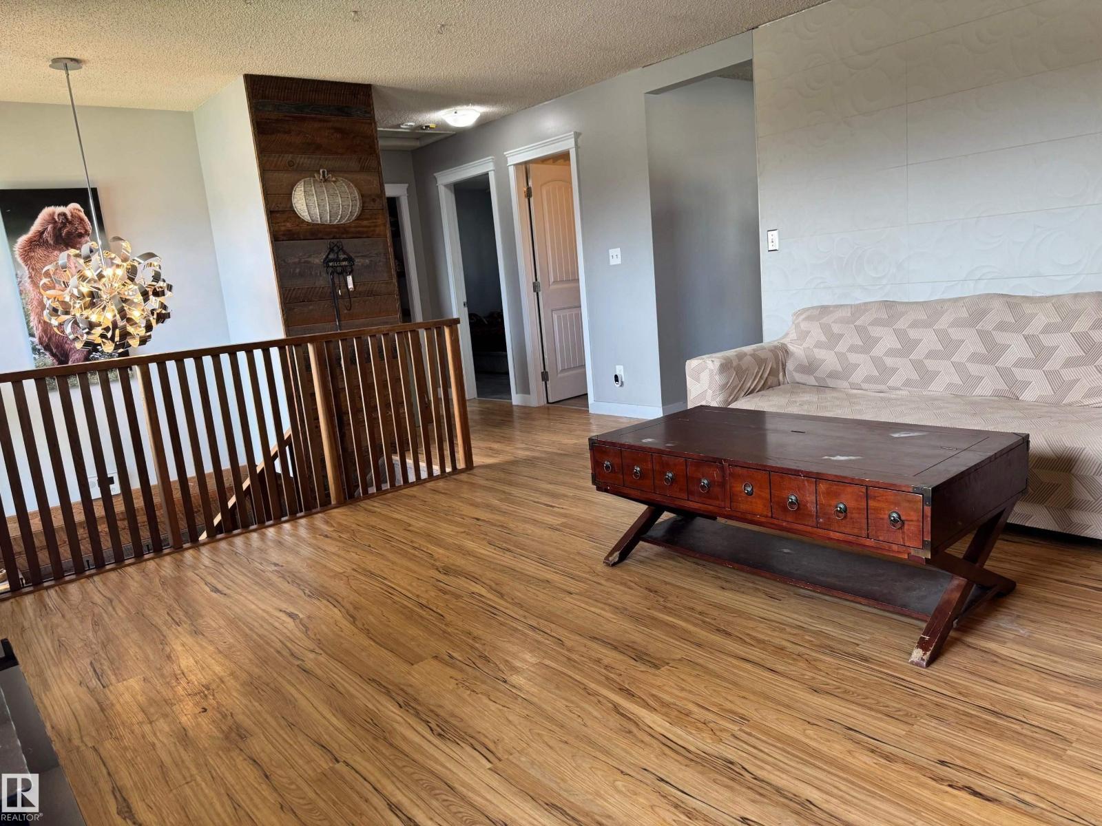 8804 29 AV NW - 4