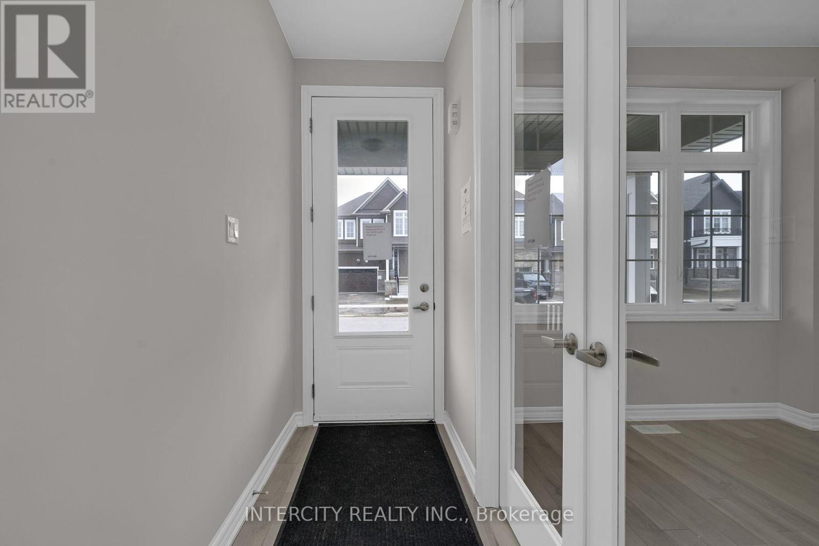 83 MCGILL AVENUE - 3