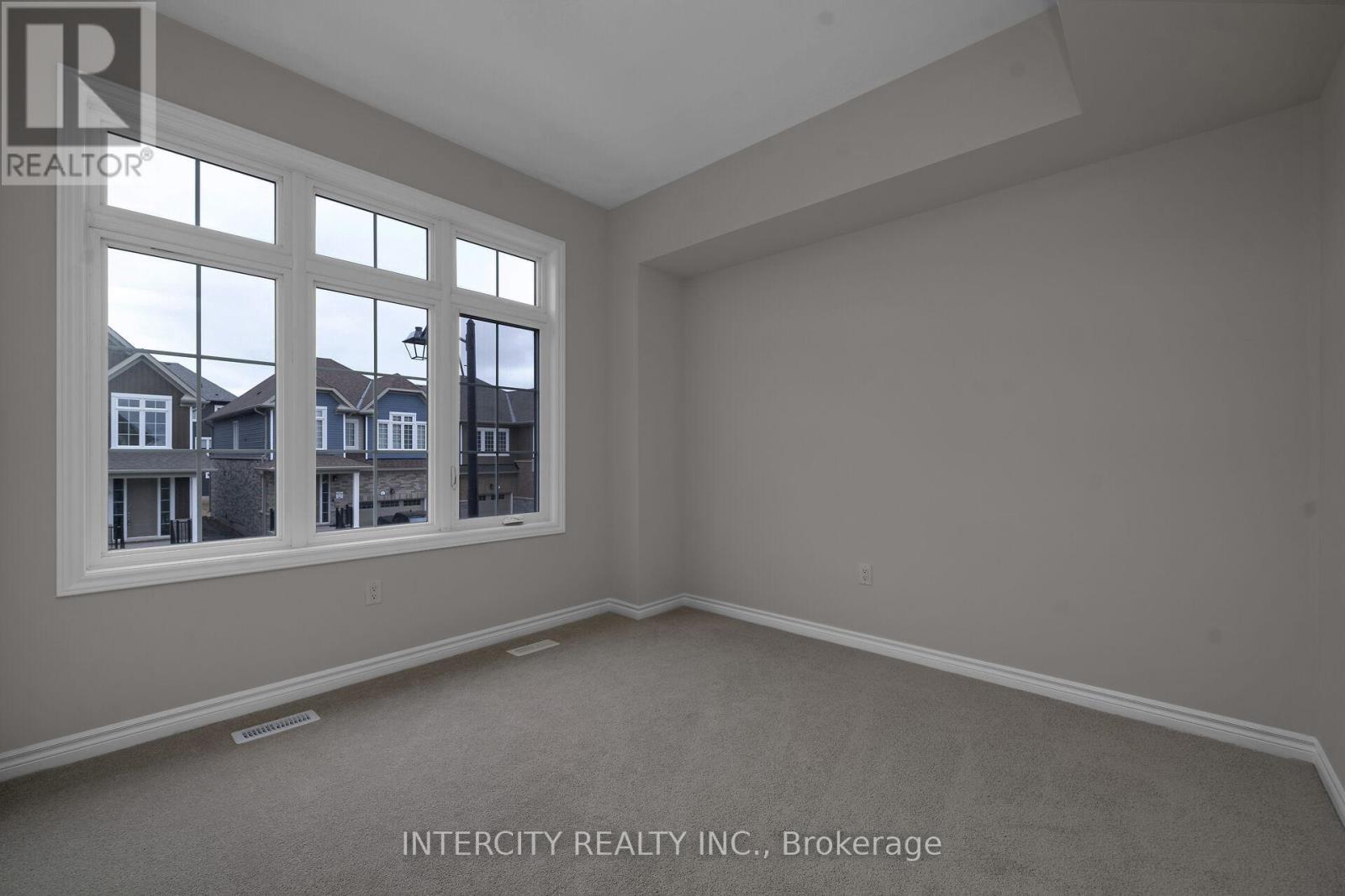 83 MCGILL AVENUE - 31