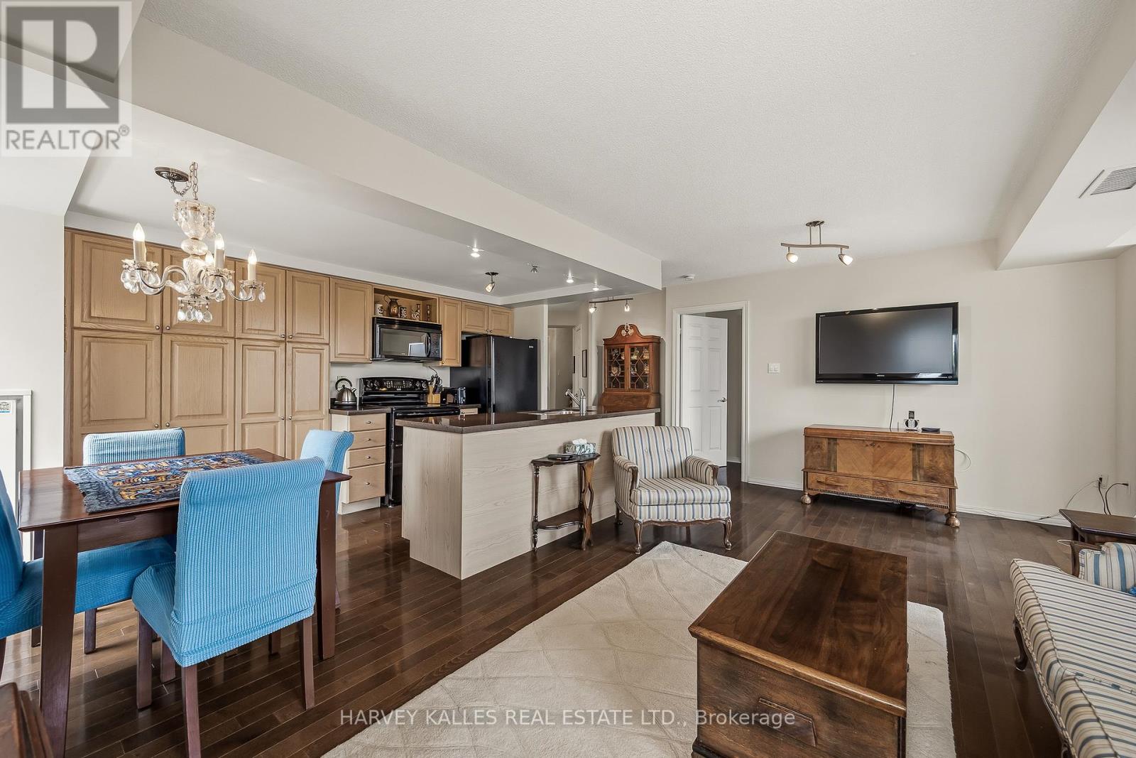 #612 300 BALLIOL STREET - 5