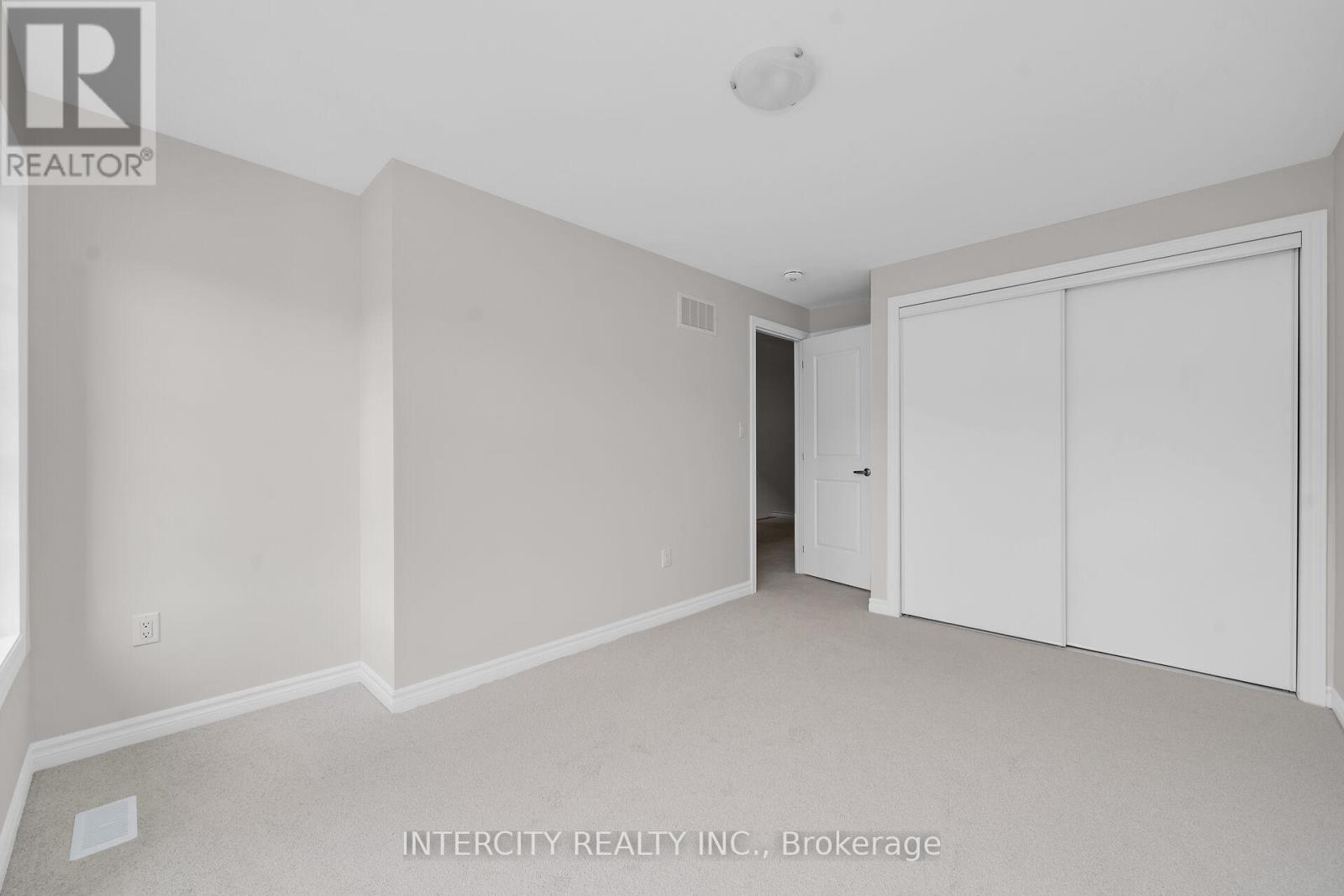 83 MCGILL AVENUE - 26