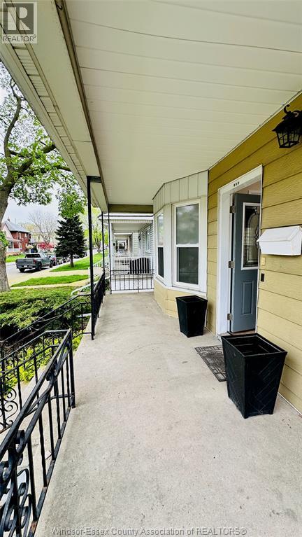 859 PIERRE AVENUE, Windsor, Ontario, N9A2K9 — Photo 8