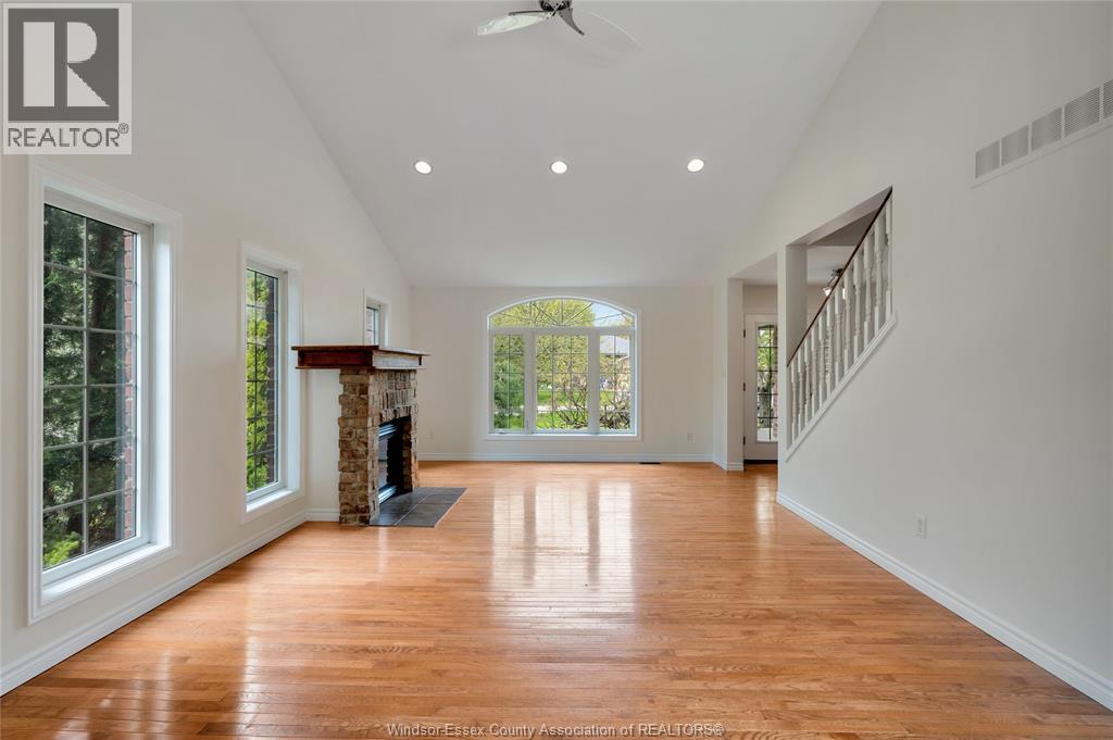 9 Creekview COURT - 14