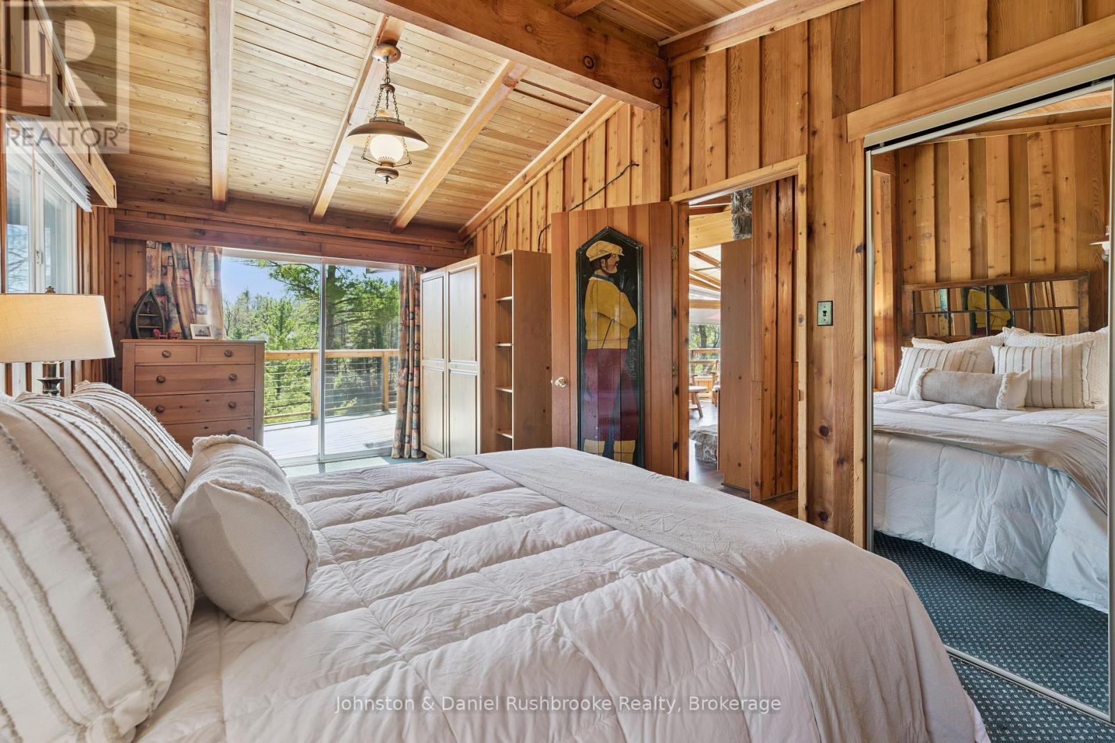 1052 NORTH SUNSET BAY ROAD - 16