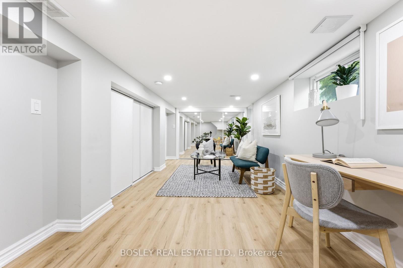 123 DUNINGTON DRIVE - 19