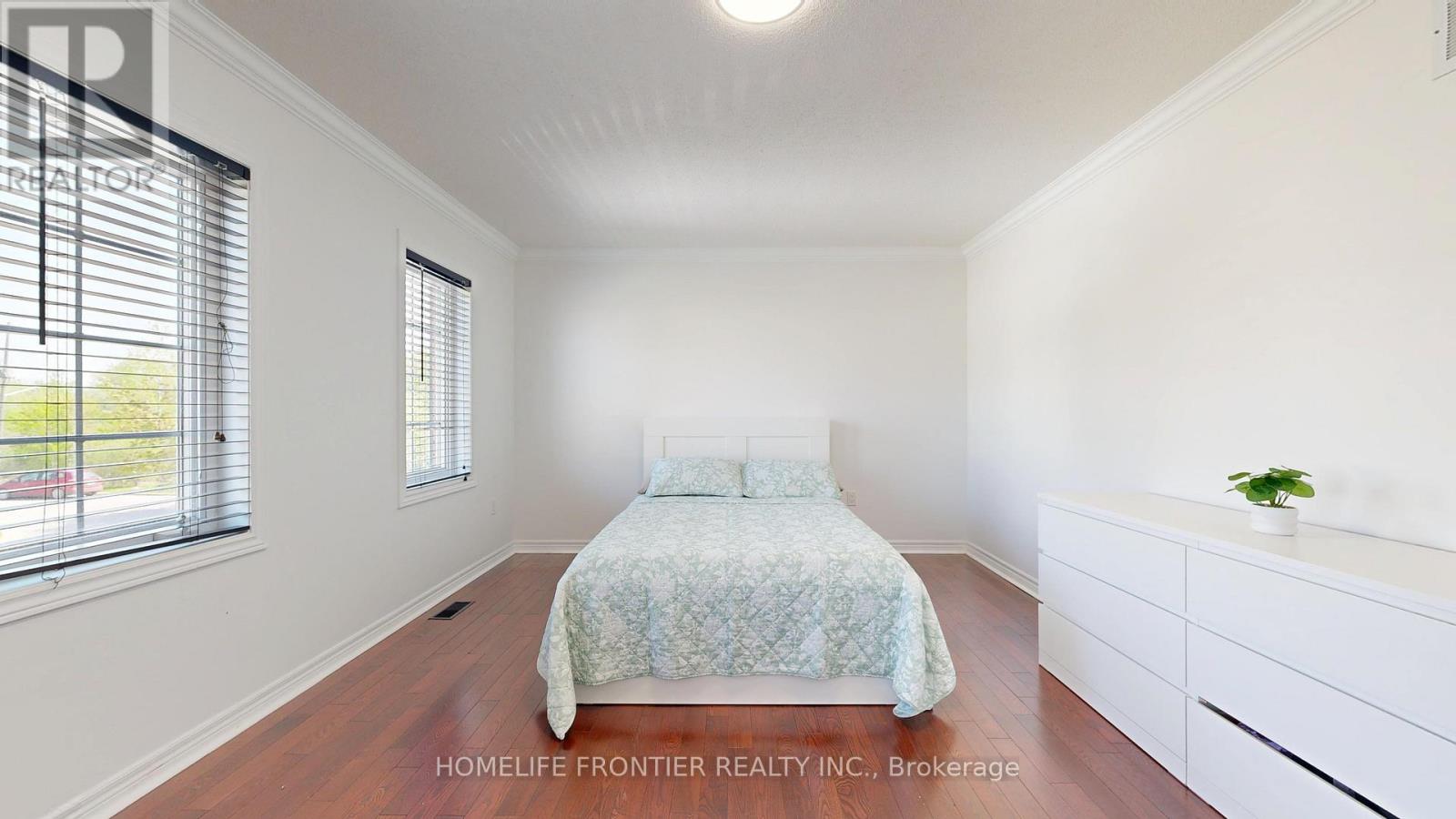 1509 ALDERGROVE DRIVE - 23