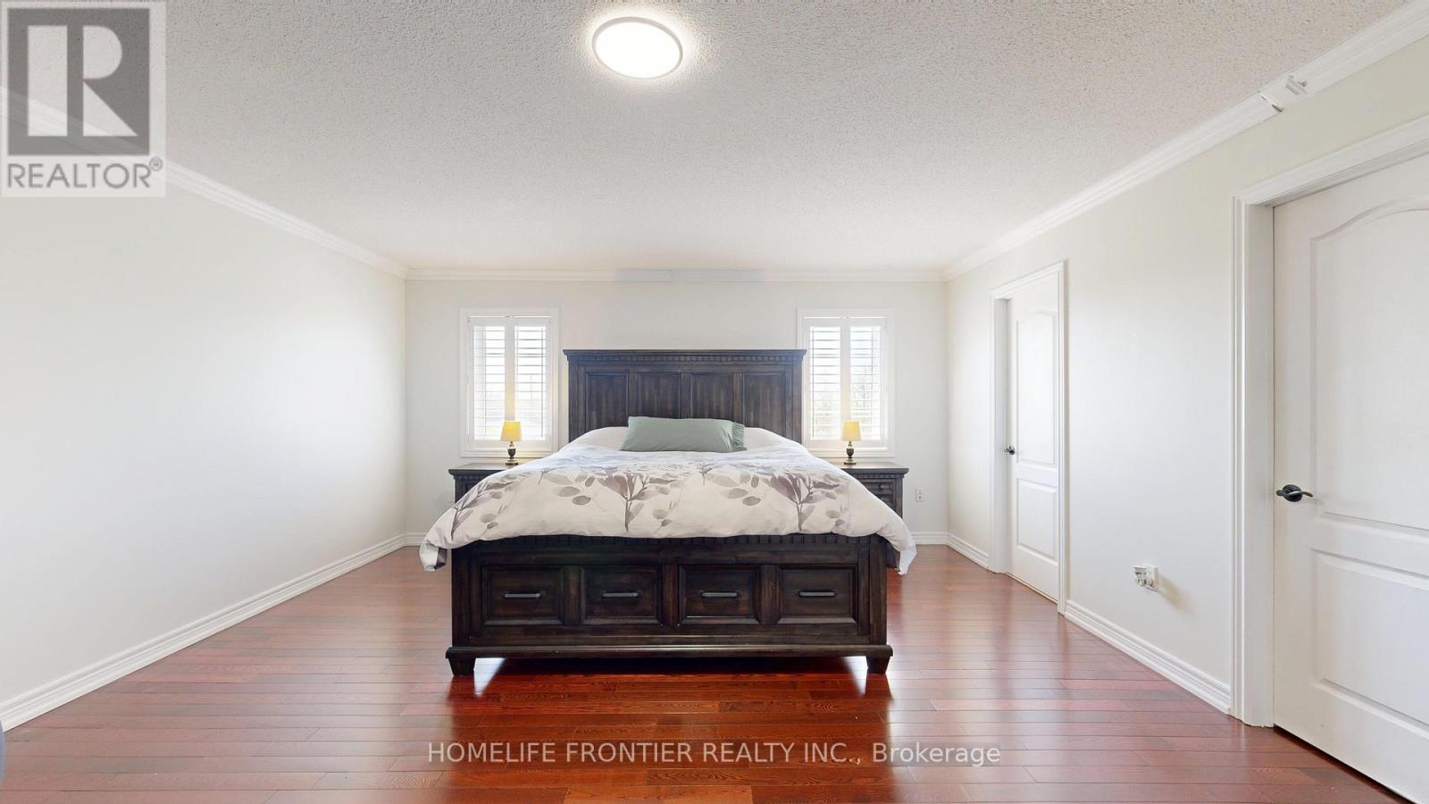 1509 ALDERGROVE DRIVE - 33